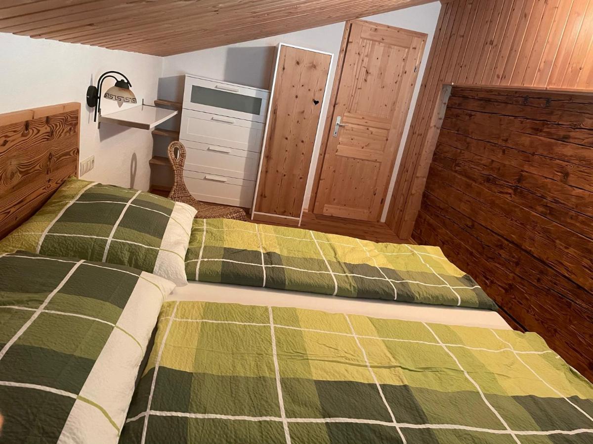 Uriges Alpen-Apartment Stefan Juen See Exterior foto